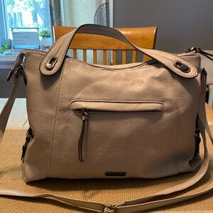 Jessica Simpson light gray purse in excellent condition